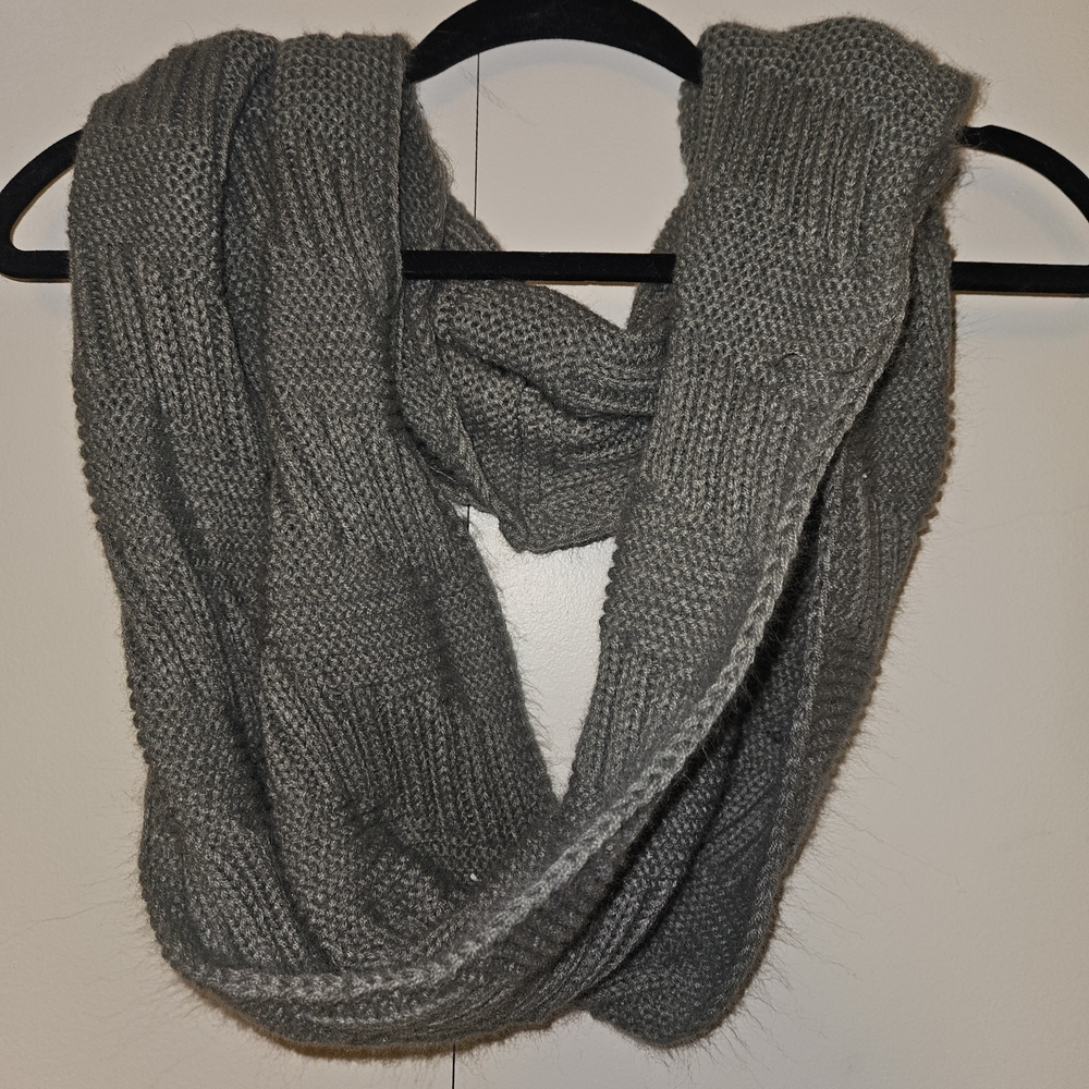 Gray Knit Scarf